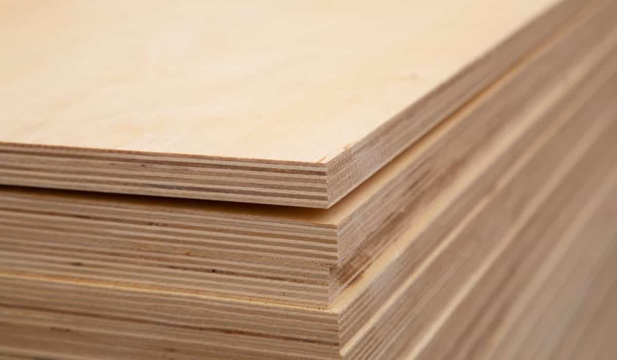 Hardwood marine grade plywood UAE